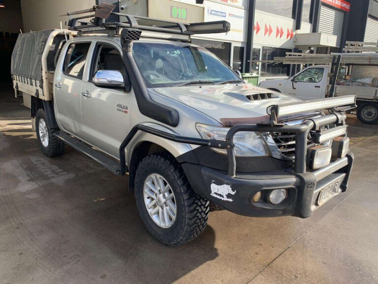 Hilux-gear-service